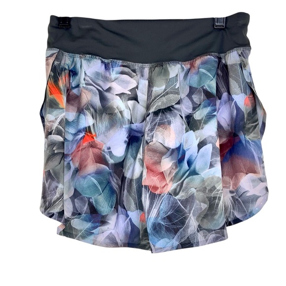 Lululemon Fast Free High Rise Running Shorts - Picture 9 of 10